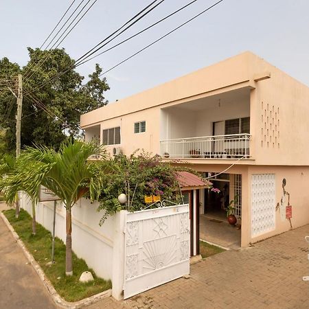 Agoo Hostel (Adults Only) Akra Zewnętrze zdjęcie